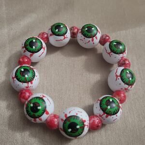 Creepy gothic eyeball wooden beaded halloween bracelet